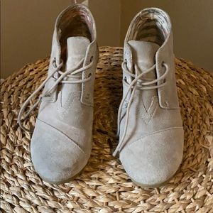 TOMS ankle boots